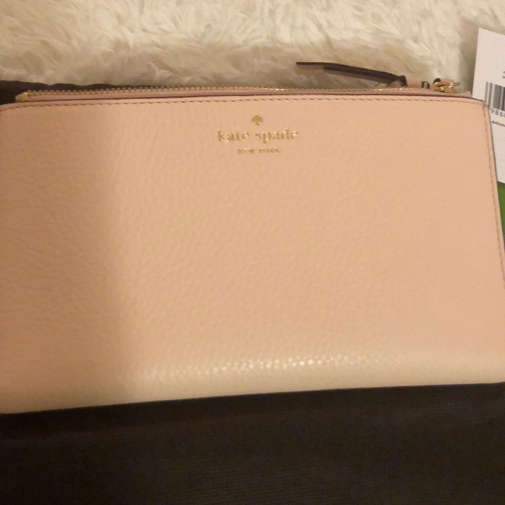 Kate Spade Pink Wallet - Picture 2 of 6